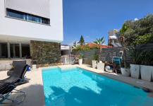 4 bedroom Plus maids room of total 600m2 in Glastonos, Limassol