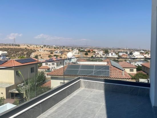 2 Bedroom Apartment In Agios Sylas