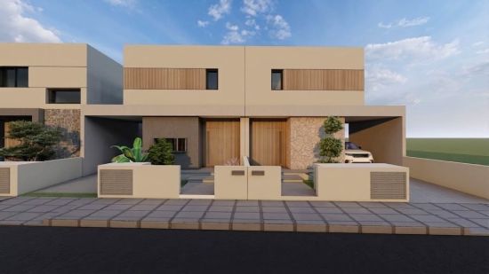 3 Bedroom Semi-Detached House With Garden In Erimi