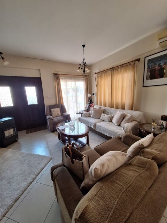 3 Bedroom Semi Detached House In Agios Spyridonas